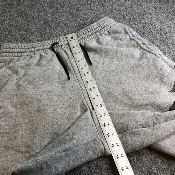 Nike Air Jordan Sweat Shorts Mens Small Gray Fleece Jumpman Logo Pockets Gym - Picture 7 of 12